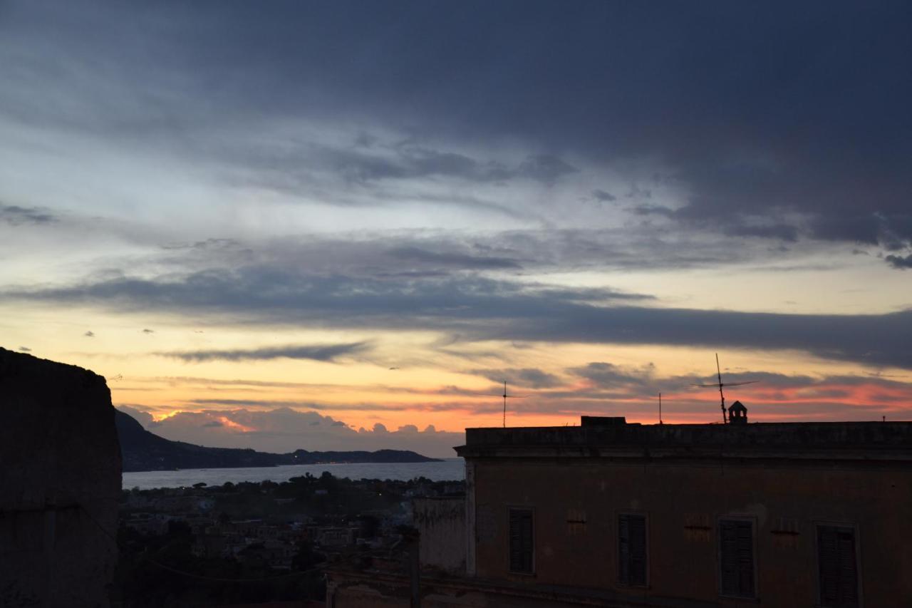Terra Murata Boutique B&B Procida Bilik gambar